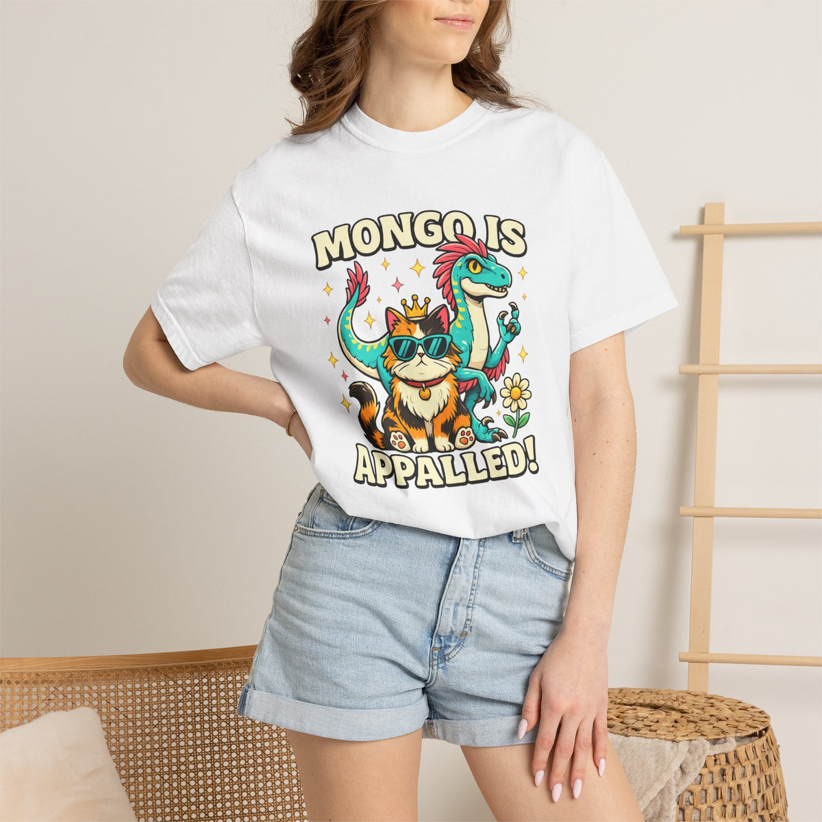 Mongo Is Appalled Comfort Colors T-Shirt | Dungeon Crawler Carl Princess Donut Graphic Tee
