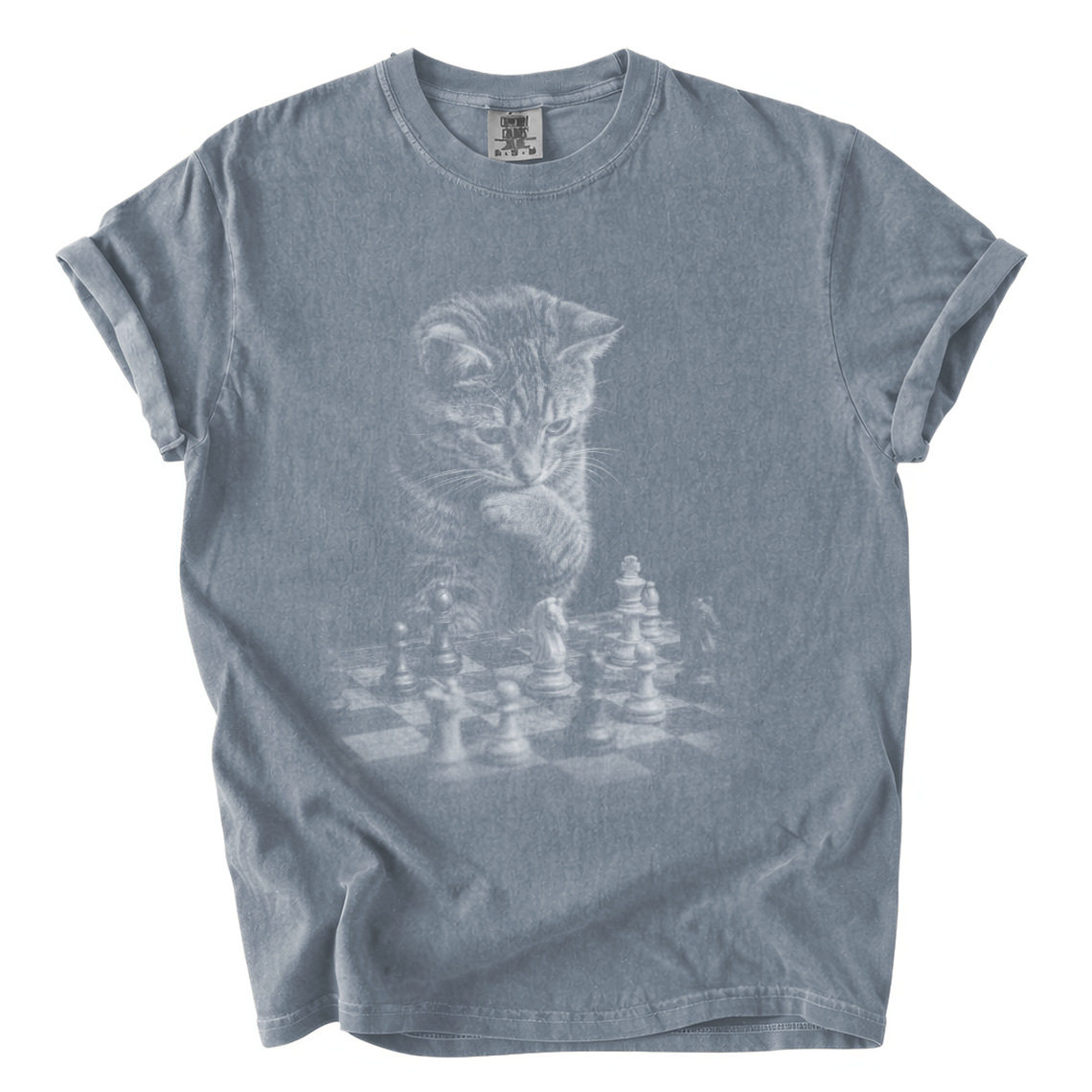 Cat Playing Chess Shirt – Funny Chess Lover Comfort Colors Graphic Tee