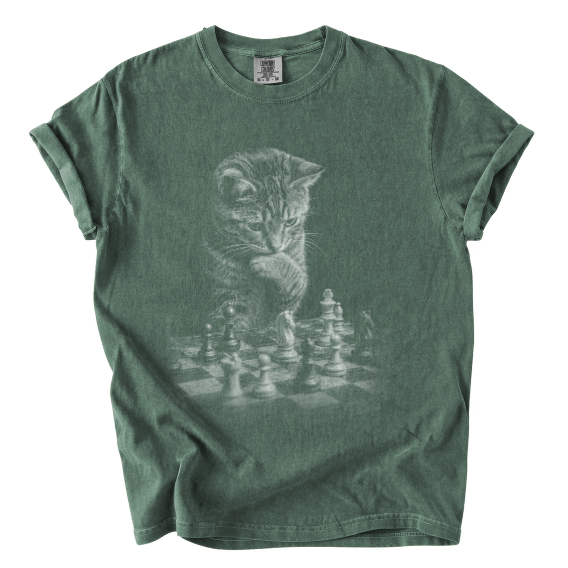 Cat Playing Chess Shirt – Funny Chess Lover Comfort Colors Graphic Tee