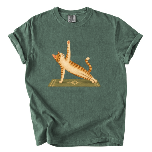 Cat Doing Yoga Shirt – Funny Yoga Lover Comfort Colors Graphic Tee