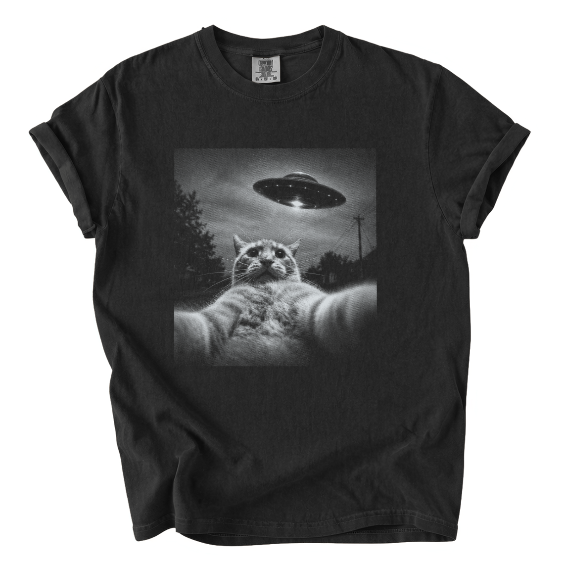 Cat Selfie UFO Shirt – Funny Alien Sighting Comfort Colors Tee
