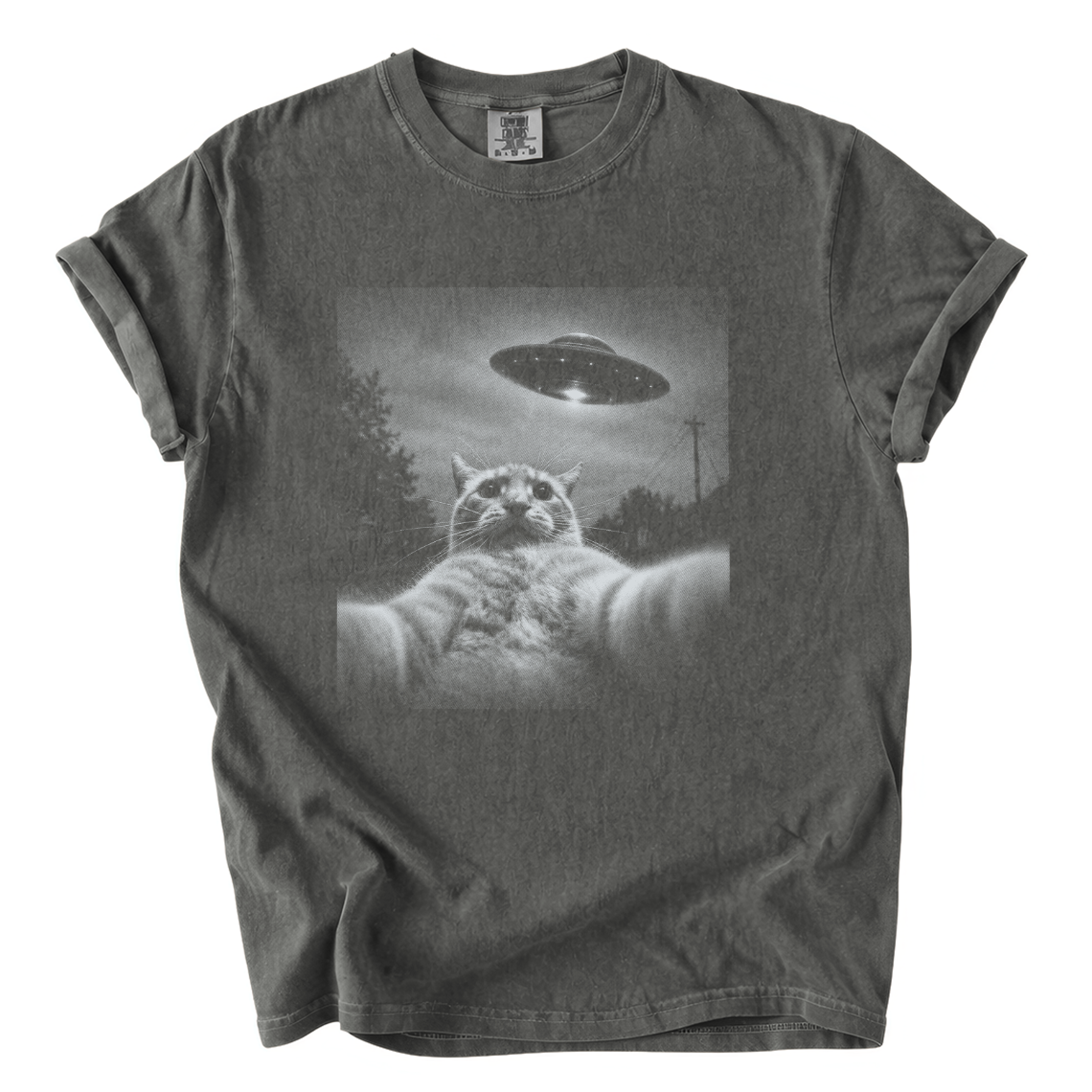 Cat Selfie UFO Shirt – Funny Alien Sighting Comfort Colors Tee